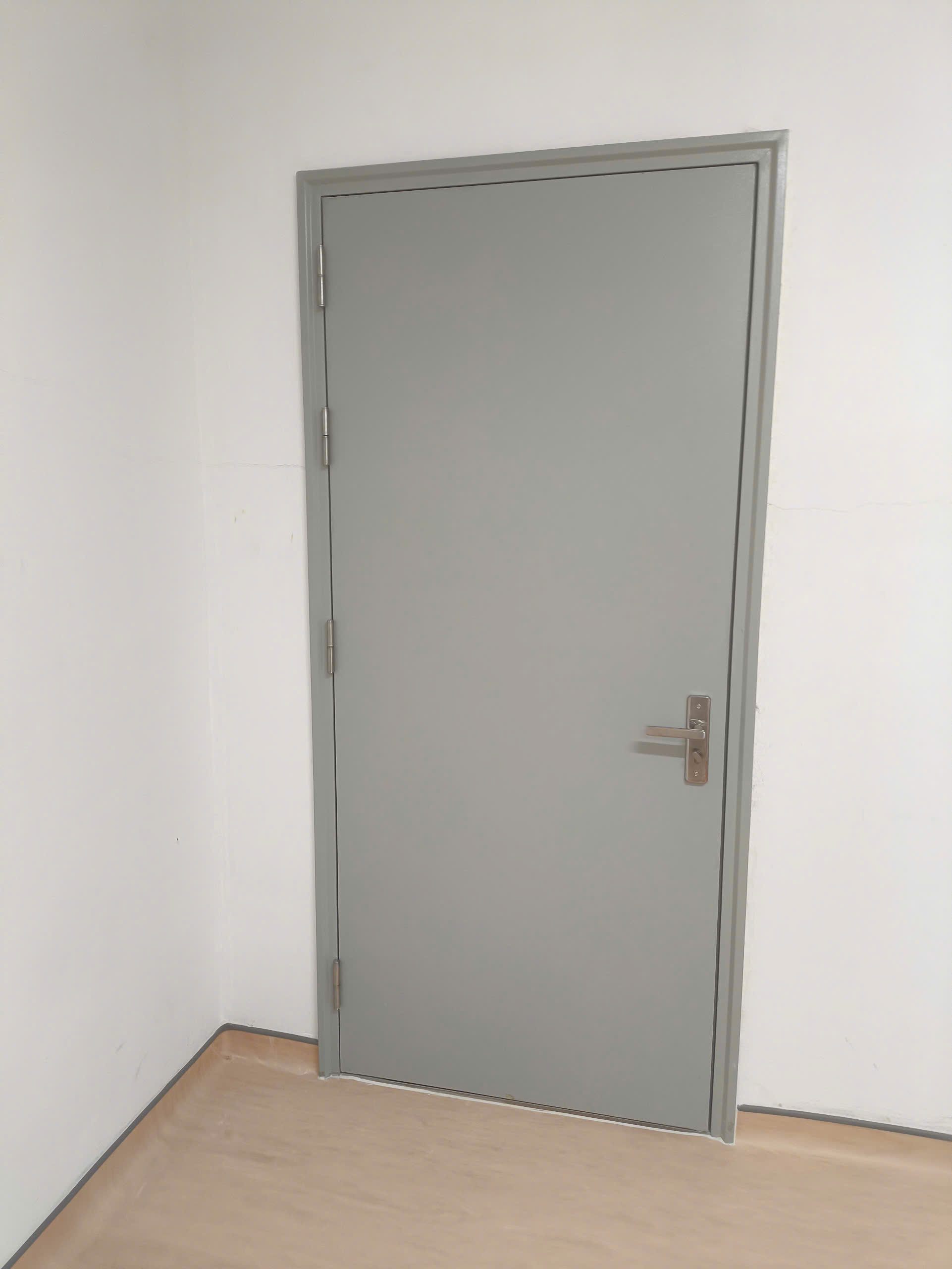 cửa chì y tế mở tay 1 cánh dùng trong thi công phòng x-quang, CT, xạ trị
