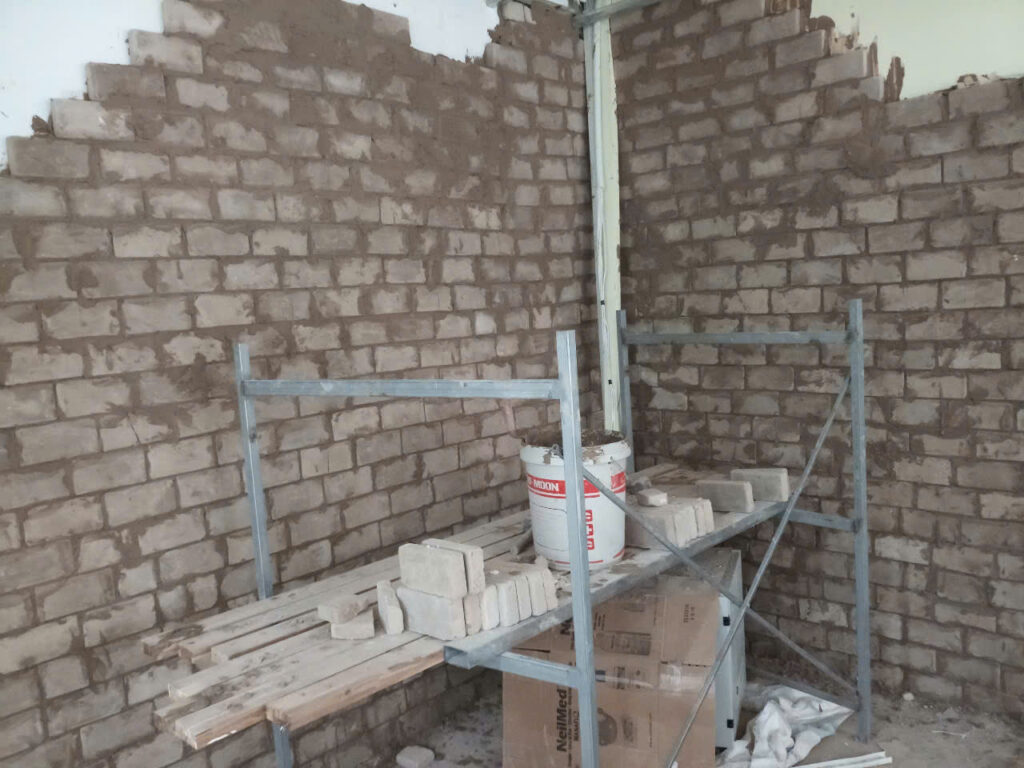 Thi công tường gạch barite chống tia X trong phòng X-quang theo tiêu chuẩn Bộ Y tế