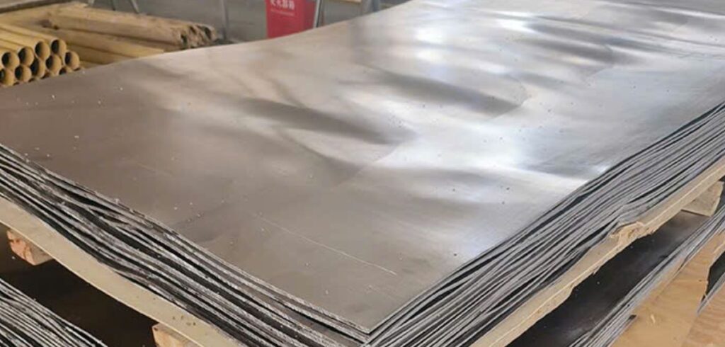 Tại sao chì ngăn được phóng xạ – Hình ảnh chì tấm X-quang dùng để cản tia X và tia gamma trong y tế
Chì tấm X-quang chất lượng cao dùng để cản tia X và tia gamma
Chì tấm y tế chống bức xạ trong bệnh viện và phòng chụp X-quang
